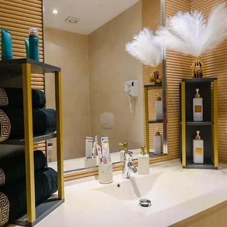 Flh - 777 * בוקרשט